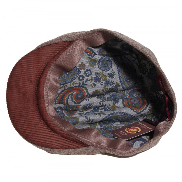 casquette avec visière velours coloris brique