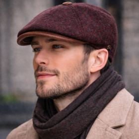 Casquette Oxford bordeaux portée – Hats & Brothers