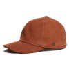 Casquette baseball en cuir cognac vue de profil