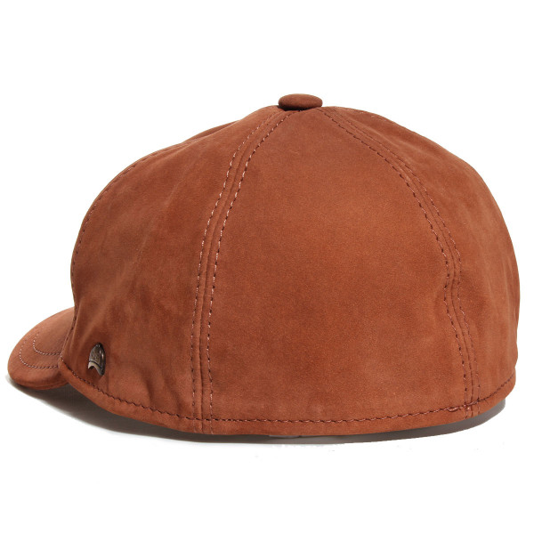 Vue arrière de la casquette baseball cuir cognac