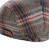casquette formée en laine vierge