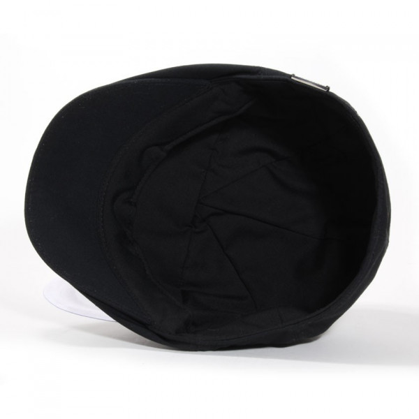 casquette plate d'été coloris noir