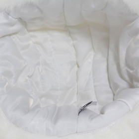chapka fausse fourrure blanche doublée polyester