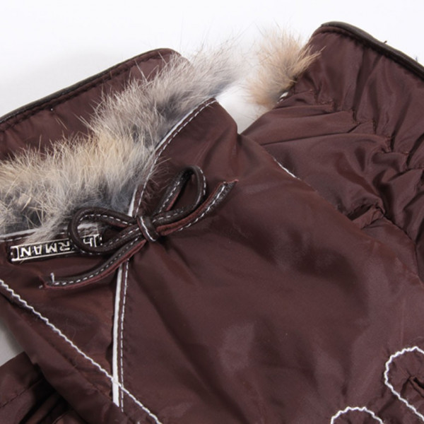 gant marron et fourrure de lapin