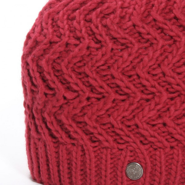 maille tricot rouge
