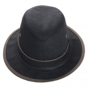 traveller pluie noir