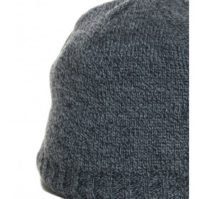 bonnet acrylique