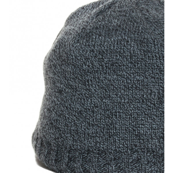 bonnet acrylique