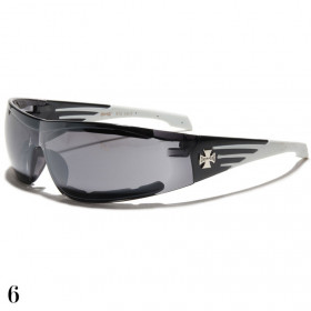 lunette de soleil monture noir et blanc