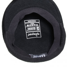 casquette plate avec cache oreilles coloris noir marque Kangol