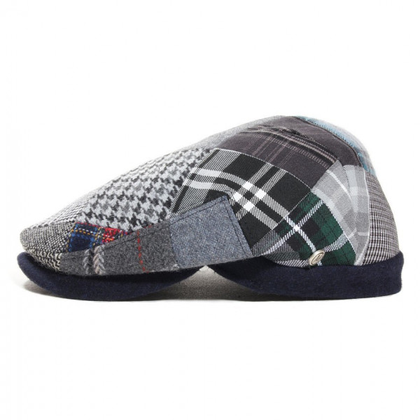 casquette patchwork de laine bleu marine marque Modissima