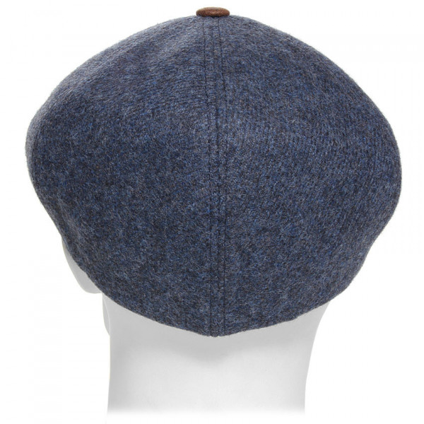 casquette laine avec bouton