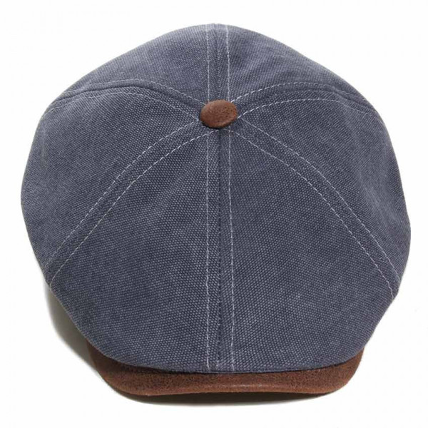 casquette plate à six pans avec bouton