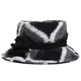 Chapeau d'hiver noir et blanc
