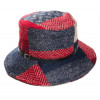 chapeau laine gris et rouge