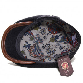 casquette laine avec doublure imprimée