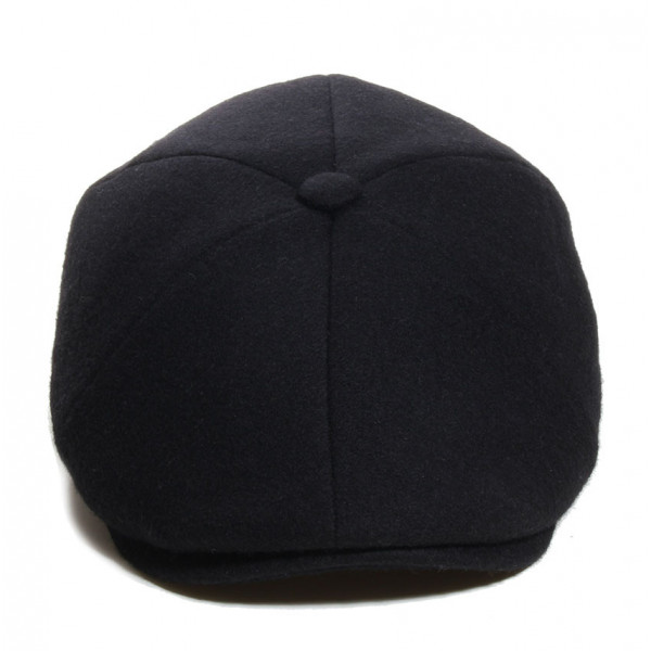 casquette noir 6 pans avec bouton