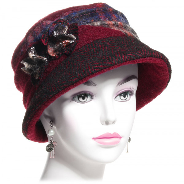 chapeau femme laine coloris bordeaux